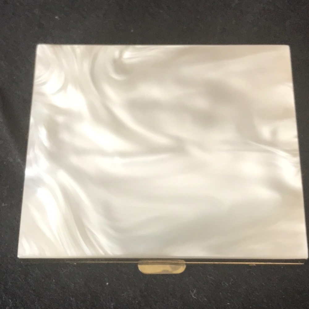 Vintage Marhill Powder Case
